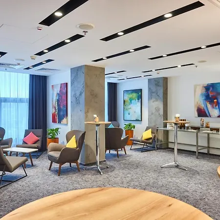 Park By Radisson Troyitska