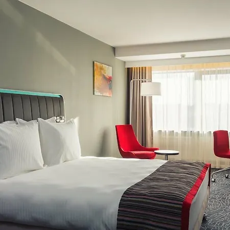Park By Radisson Troyitska Hotel